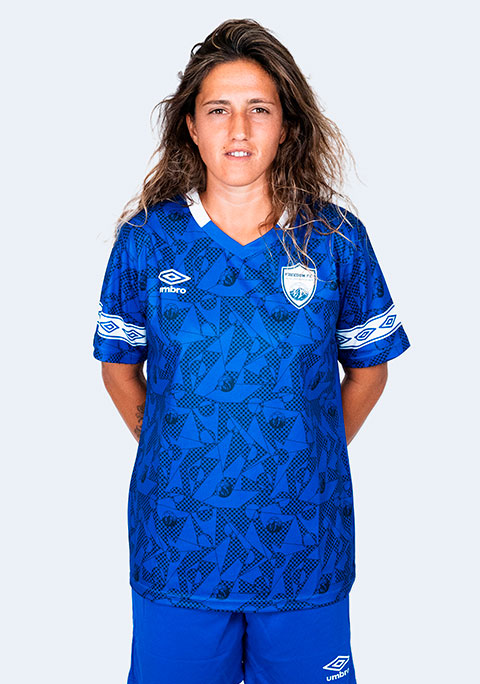 Emma-Errico-centrocampista_01 https://freedomfc.it/wp-content/uploads/Emma-Errico-centrocampista_01.jpg
